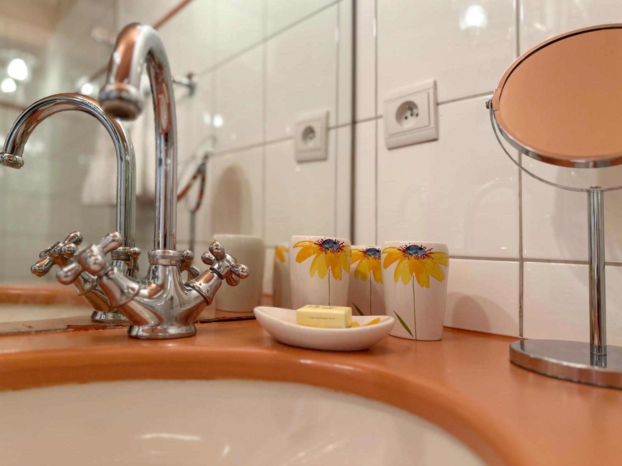 La Ponche Apartment *